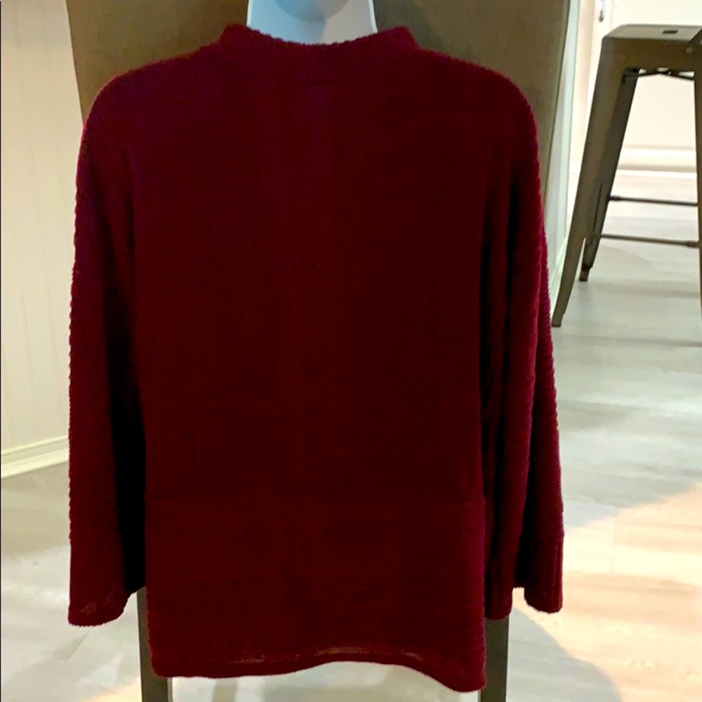 Pullover - Picture 2 of 2